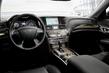Überblick über die Business-class-Limousine Infiniti Q70 Foto 8