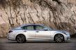 Überblick über die Business-class-Limousine Infiniti Q70 Foto 2
