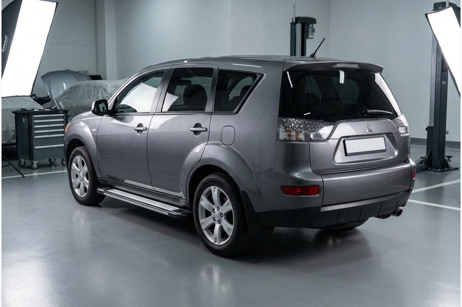 Mitsubishi Outlander 2006-2012 Trittbretter Rainbow (2 Stk., Alu) Image