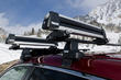 Wie wählen Sie die richtige Befestigung für den Transport von Skiern und Snowboards? Foto 2