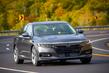 Übersicht der zehnten Generation Honda Accord Limousine Foto 10