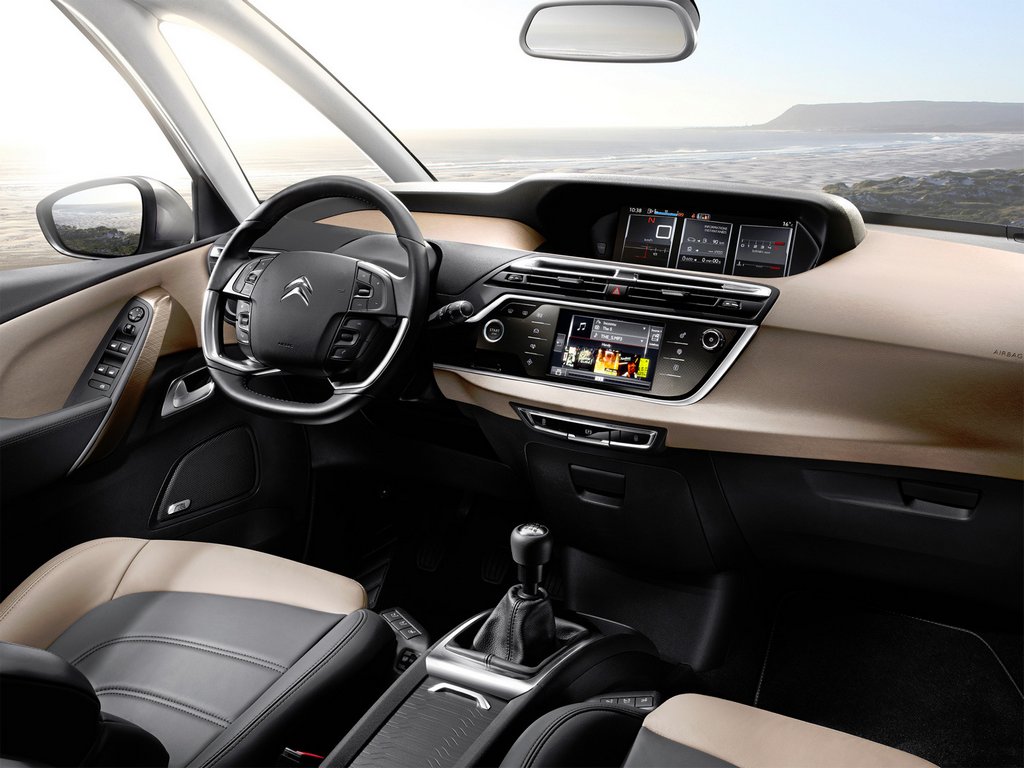 Überarbeitete Modifikation des Kompaktwagens Citroen C4 Picasso