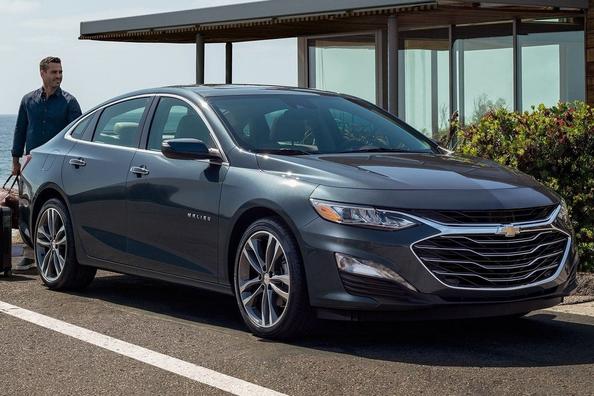 Übersicht Chevrolet Malibu Limousine der neuen Generation Foto 5
