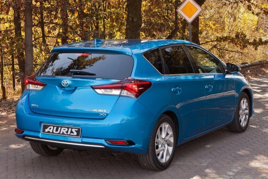 Übersicht fünftürige Fließheck Toyota Auris