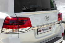Toyota Land Cruiser 200 2007-2021 WALD Heckspoiler (unten, 2016-2021) Foto 1