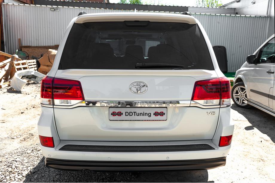 Toyota Land Cruiser 200 2007-2021 WALD Heckspoiler (unten, 2016-2021) Weiß Foto 17