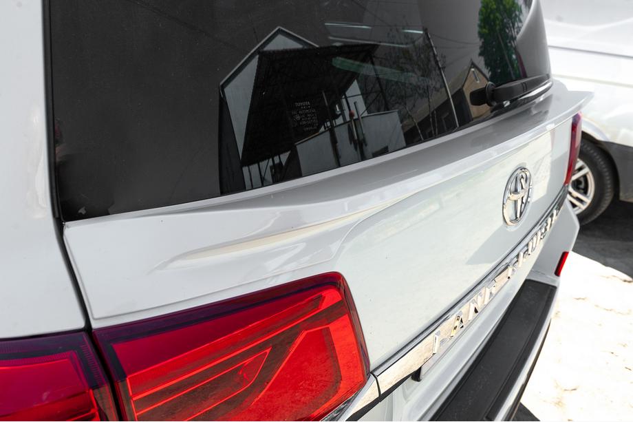 Toyota Land Cruiser 200 2007-2021 WALD Heckspoiler (unten, 2016-2021) Weiß Foto 19
