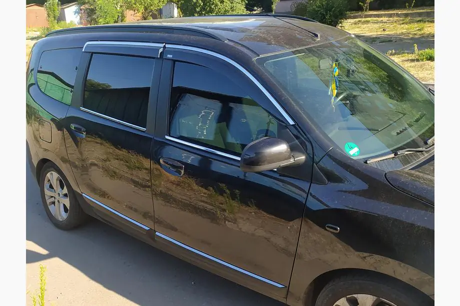 Dacia Lodgy 2012-2022 Windabweiser mit Chromleiste (4 Stk, Niken) Image