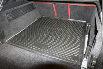Range Rover IV L405 2013-2021 Kofferraumwanne mit Reling (Novline) SUV Foto 3