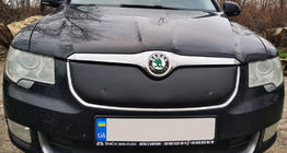 Skoda Superb 2009-2015 Winterabdeckung für Kühlergrill (Oben, 2008-2013) Matt Foto 1