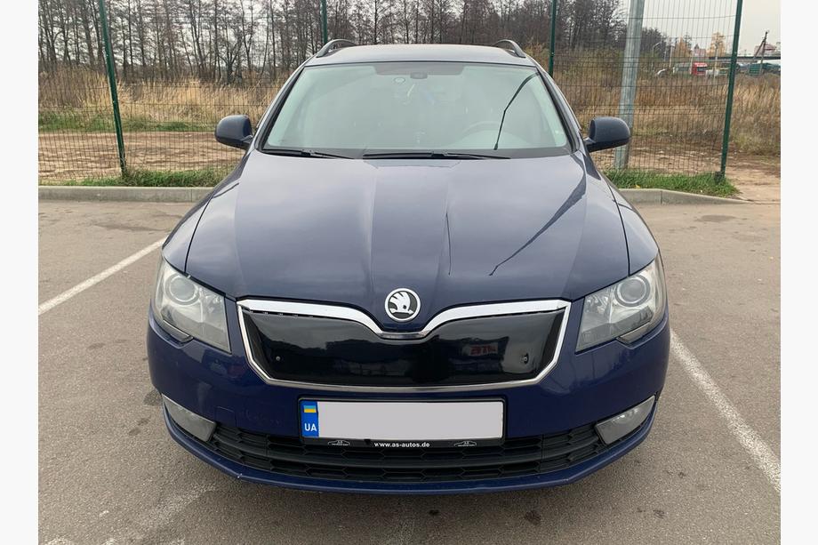 Skoda Superb 2009-2015 Winterabdeckung für Kühlergrill (Oben, 2013-2015) Matt Image