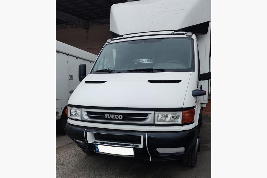 Iveco Daily 1999-2006 Winterabdeckung für Kühlergrill Image