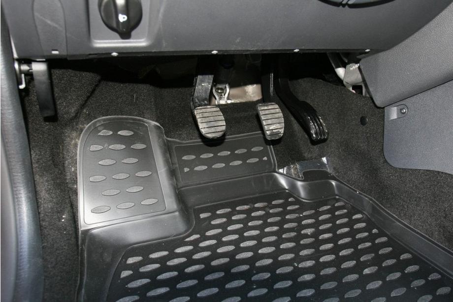 Renault Duster 2008–2017 (2011-2015) 3D Gummimatten Innenraum (4 Stk, Novline) 2WD Foto 2