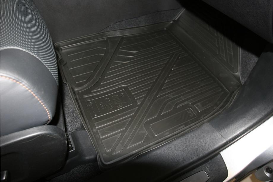 Toyota Highlander 2013-2019 3D Gummimatten für Innenraum (5 Stk, Novline) Foto 3