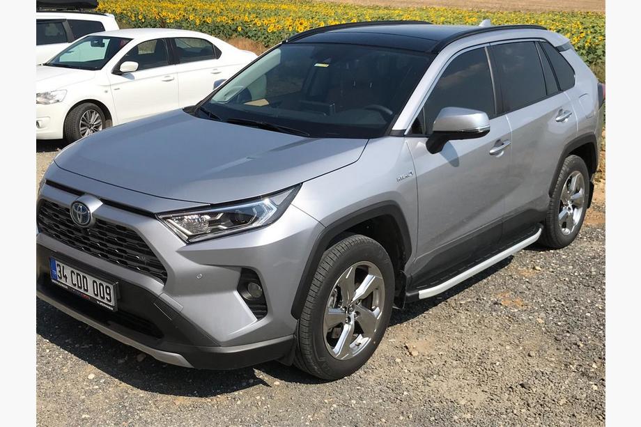 Toyota Rav 4 2019–2025 Seitenschweller Fullmond (2 Stk., Aluminium) Foto 3