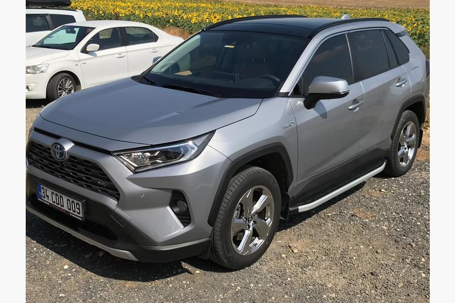 Toyota Rav 4 2019–2025 Seitenschweller Fullmond (2 Stk., Aluminium) Foto 10
