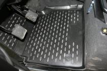 Land Rover Defender 1986-2016 Gummimatten Innenraum (2 Stk, Novline) 90/3D Foto 2