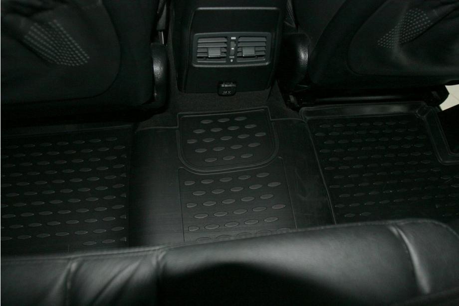 Mercedes G class W463 1990-2018 Gummimatten für den Innenraum (4 Stk, Novline) Foto 3