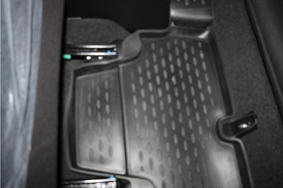 Mitsubishi L200 2006-2015 (2010-2015) Gummimatten Innenraum (4 Stk, Novline) 2D Foto 3