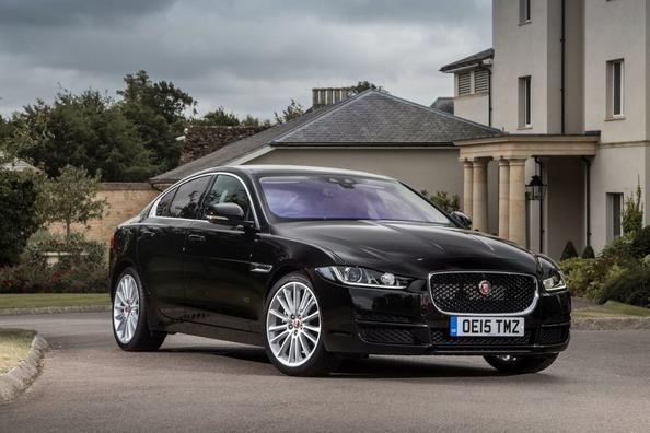 Überblick über Premium-Limousine Jaguar XE