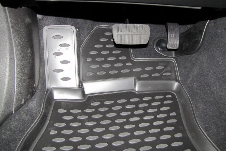 Subaru Legacy 2009-2014 Gummimatten für den Innenraum (4 Stk, Novline) Foto 2