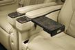 Full-size-Luxus-Minivan Toyota Alphard Foto 9