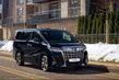 Full-size-Luxus-Minivan Toyota Alphard Foto 3