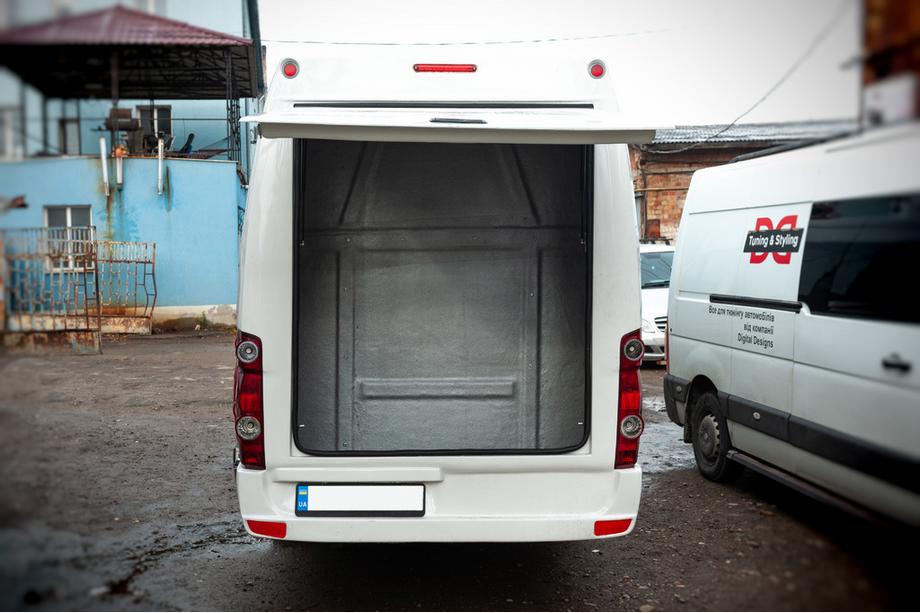 Volkswagen Crafter 2006-2016 Dachträger (grundiert zum Lackieren) Foto 6