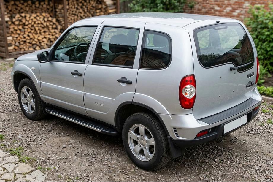 Chevrolet Niva 1998-2020 Trittbretter Duru (2 Stk., Aluminium) Image