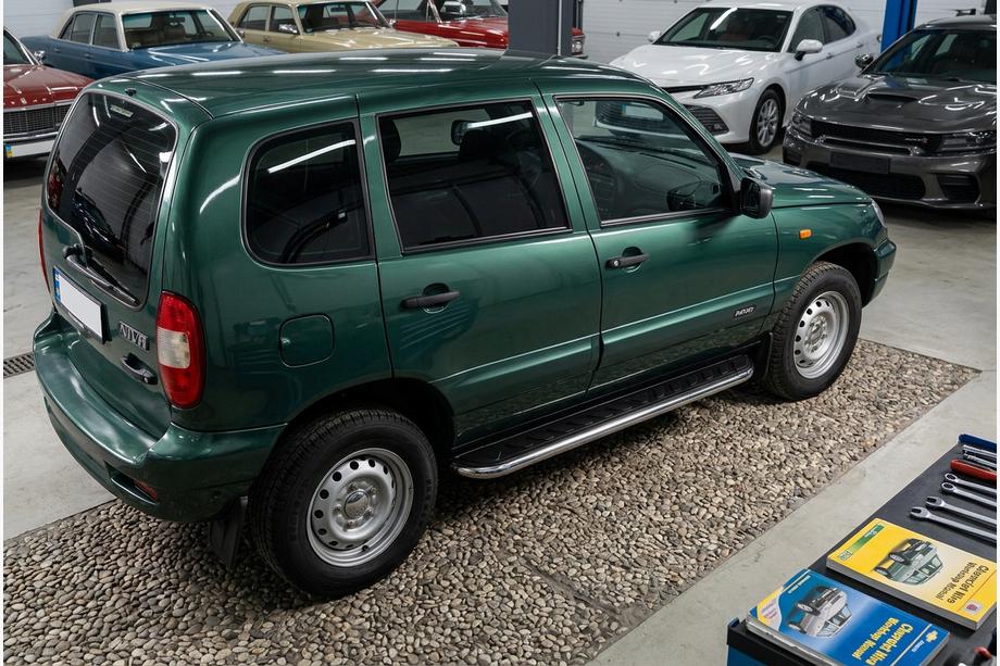 Chevrolet Niva 1998-2020 Seitenschweller Maydos V1 (2 Stk., Aluminium) Image
