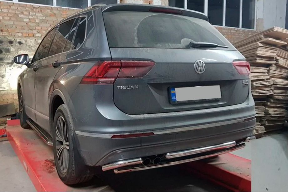 Volkswagen Tiguan 2016-2023 Heckschutz AK001-2 (Edelstahl) Foto 4