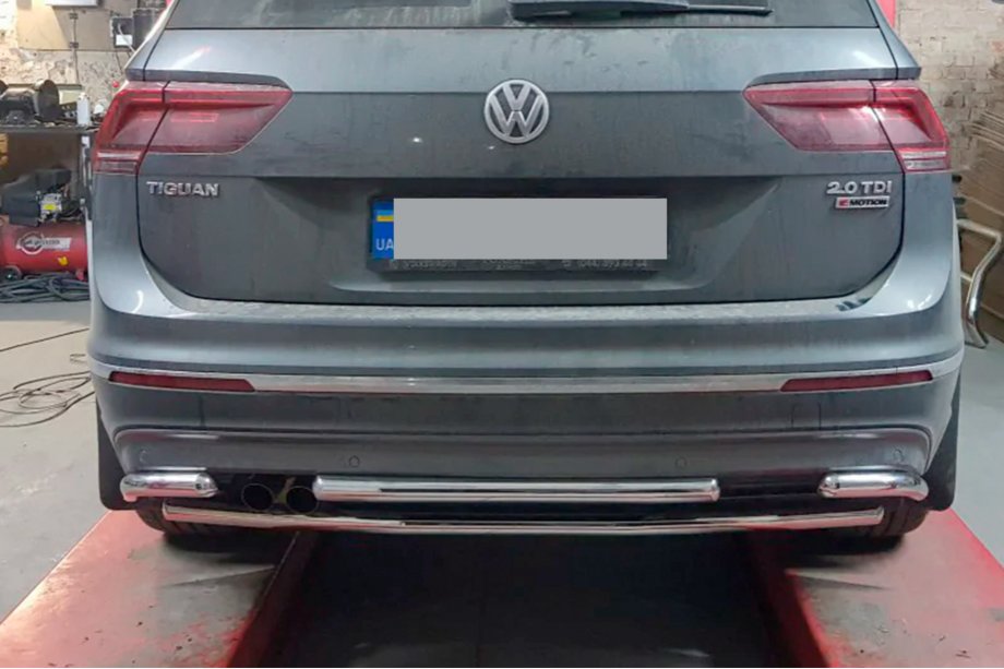 Volkswagen Tiguan 2016-2023 Heckschutz AK001-2 (Edelstahl) Foto 2