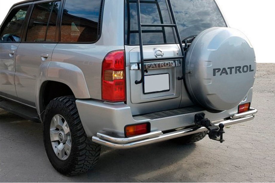 Nissan Patrol Y61 1997-2011 Heckbügel AK005-3 (Edelstahl) Image