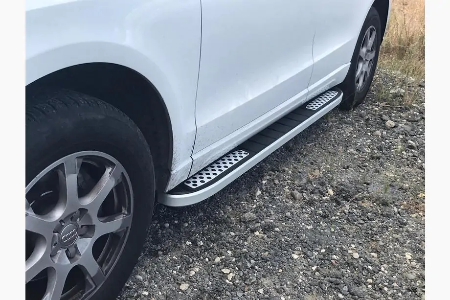 Audi Q3 2011-2019 Seitenschweller Tayga V2 (2 Stk., Aluminium) Image