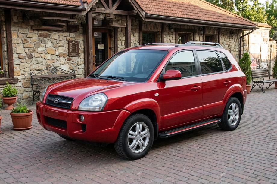 Hyundai Tucson JM 2004- Seitenschweller Maya Red (2 Stk., Aluminium) Image
