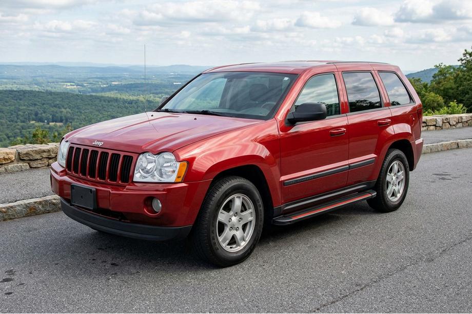 Jeep Grand Cherokee WK 2004-2010 Seitenschweller Maya Red (2 Stk., Aluminium) Image