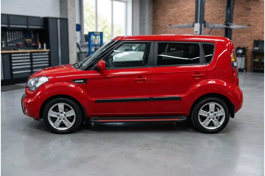 Kia Soul I 2008-2013 Seitenschweller Maya Red (2 Stk., Aluminium) Image