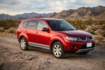 Mitsubishi Outlander 2006-2012 Seitenschweller Maya Red (2 Stk., Aluminium) Foto 1