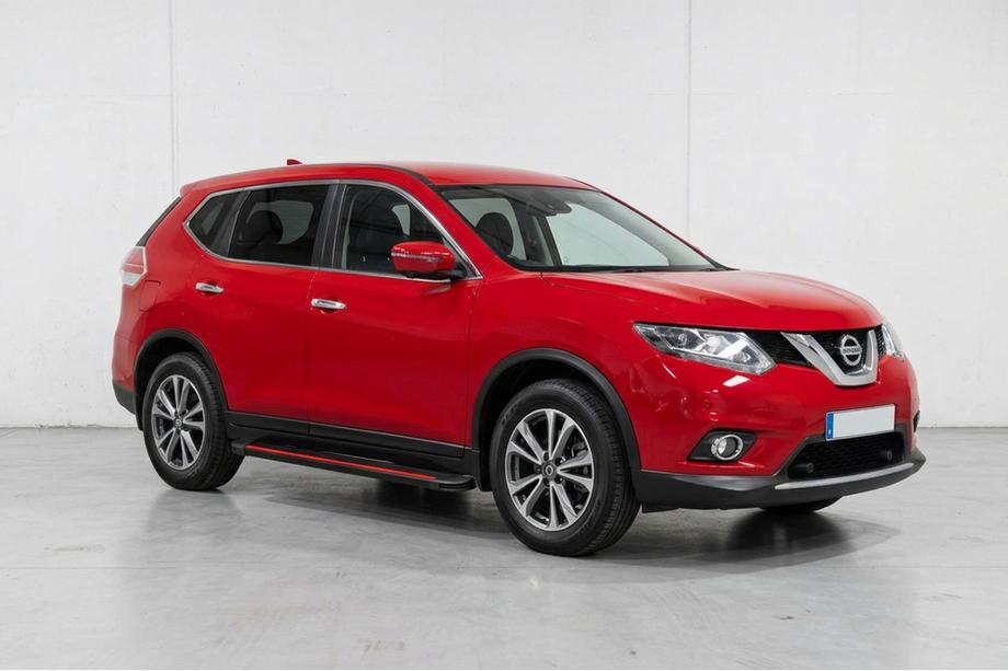 Nissan X-trail T32/Rogue 2014-2021 Seitenschweller Maya Red (2 Stk., Aluminium) Image