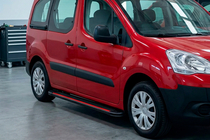 Peugeot Partner Tepee 2008-2018 Seitenschweller Maya Red (2 Stk., Aluminium) Foto 1