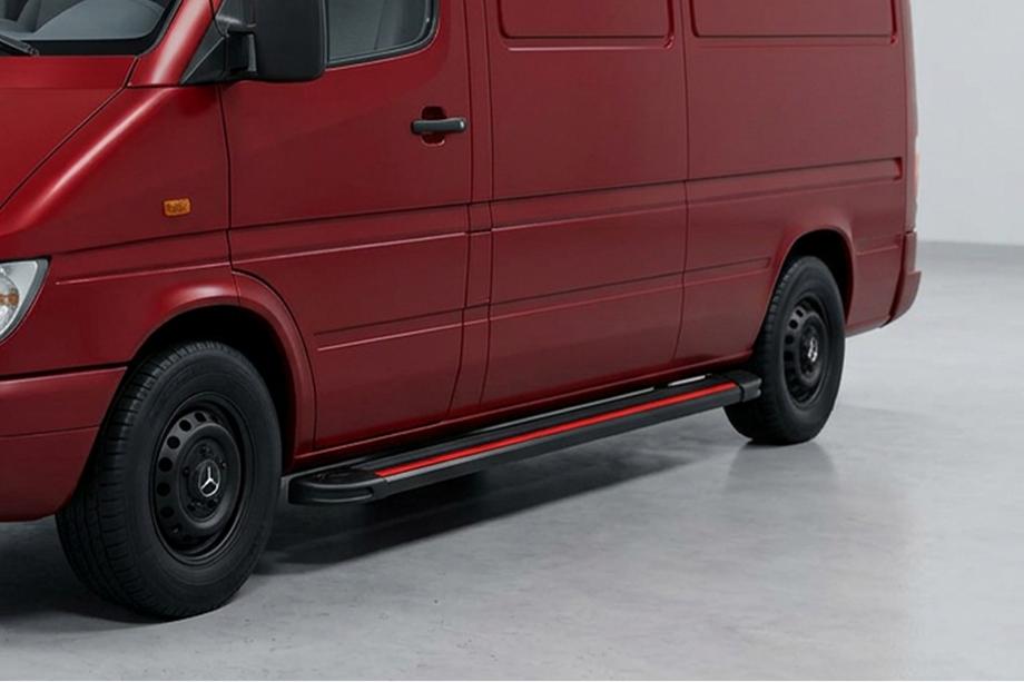 Volkswagen LT 1995-2006 Seitenschweller Maya Red (2 Stk., Aluminium) Mittlerer Radstand Image