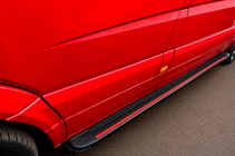 Volkswagen Crafter 2006-2016 Seitenschweller Maya Red (2 Stk., Aluminium) Foto 4