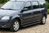 Lada Largus 2012- Trittbretter Allmond Black (2 Stk., Aluminium) Foto 1