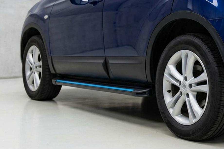 Nissan Qashqai 2014-2021 Seitenschweller Maya Blue (2 Stk., Aluminium) Image