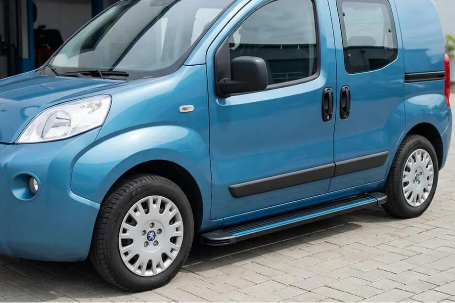 Peugeot Bipper 2008-2017 Seitenschweller Maya Blue (2 Stk., Aluminium) Image