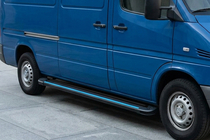 Volkswagen LT 1995-2006 Seitenschweller Maya Blue (2 Stk., Aluminium) Langer Radstand Foto 1