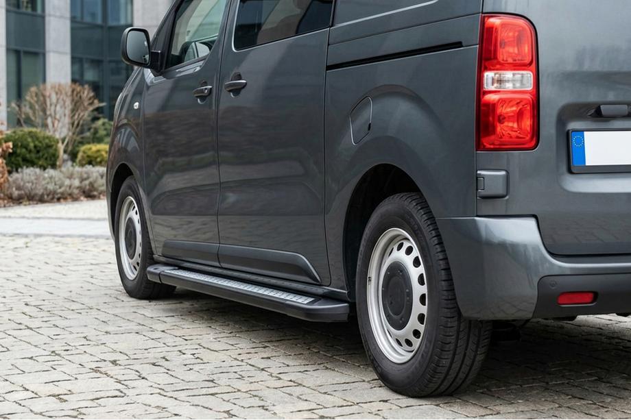 Fiat Scudo 2007-2015 Seitenschweller New Vision Black (2 Stk., Aluminium) Image