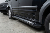 Ford Connect 2002–2006 Seitenschweller New Vision Black (2 Stk., Aluminium) Foto 1