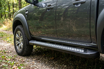 Mazda BT-50 2007-2012 Seitenschweller New Vision Black (2 Stk., Aluminium) Foto 1