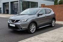 Nissan Qashqai 2014-2021 Seitenschweller New Vision Black (2 Stk., Aluminium) Foto 1